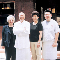 �_�ˌ����ʊډ��O���@�_�ˌ����{�X�O�ɂ�